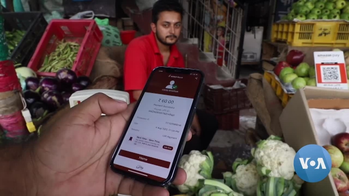 India&rsquo;s Vast Rural Areas Plug into Digital Economy
