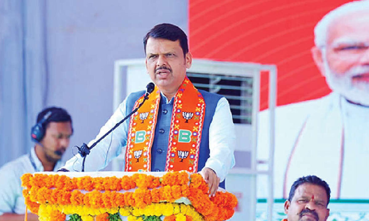 Cong, BRS pushed Telangana to financial distress: Fadnavis