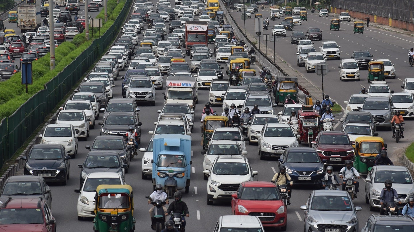 India&rsquo;s tax panel suggests higher taxes on luxury electric cars &ndash; report