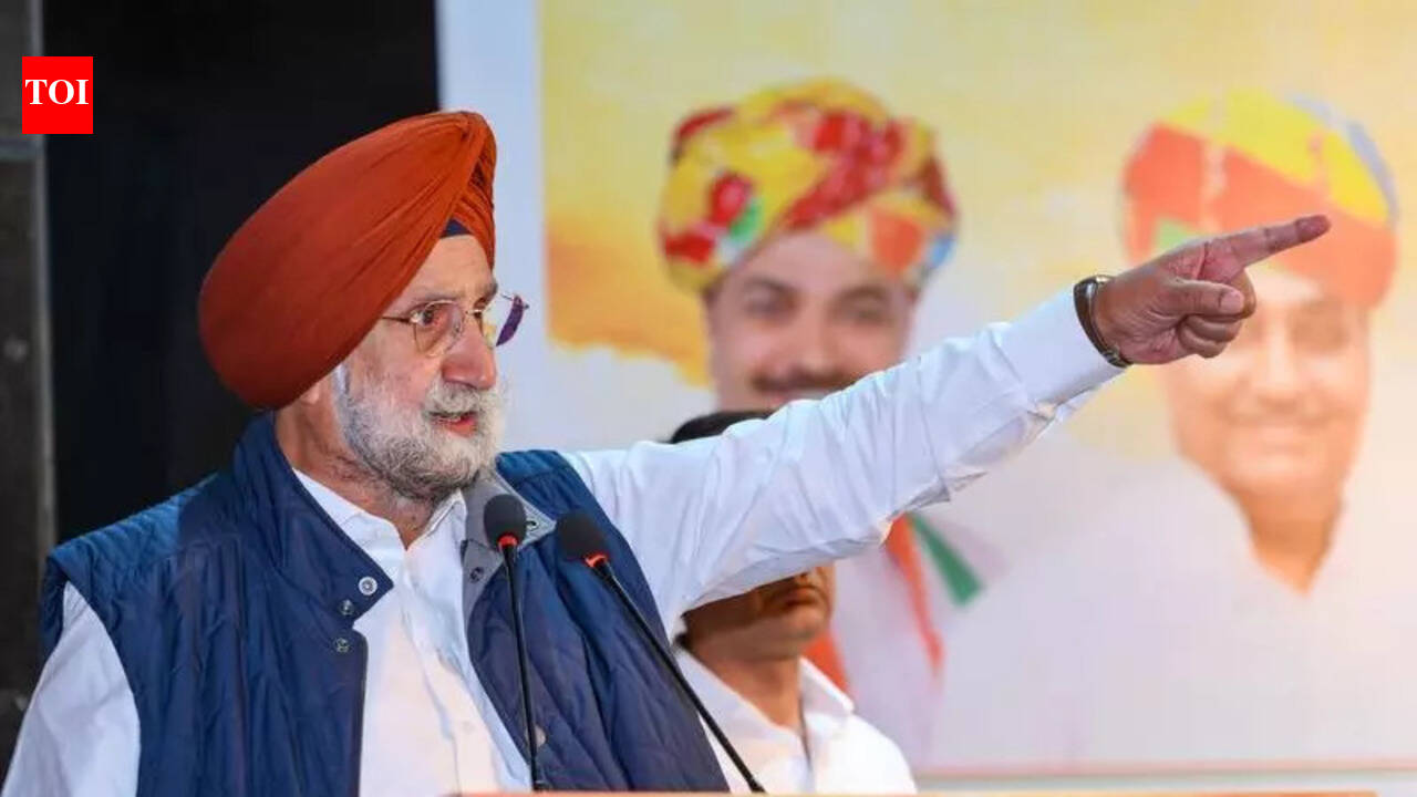 Randhawa concerned over Punjab's fiscal health