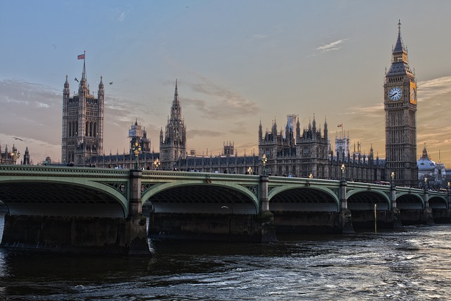 UK and India discuss deeper reinsurance cooperation and financial market links